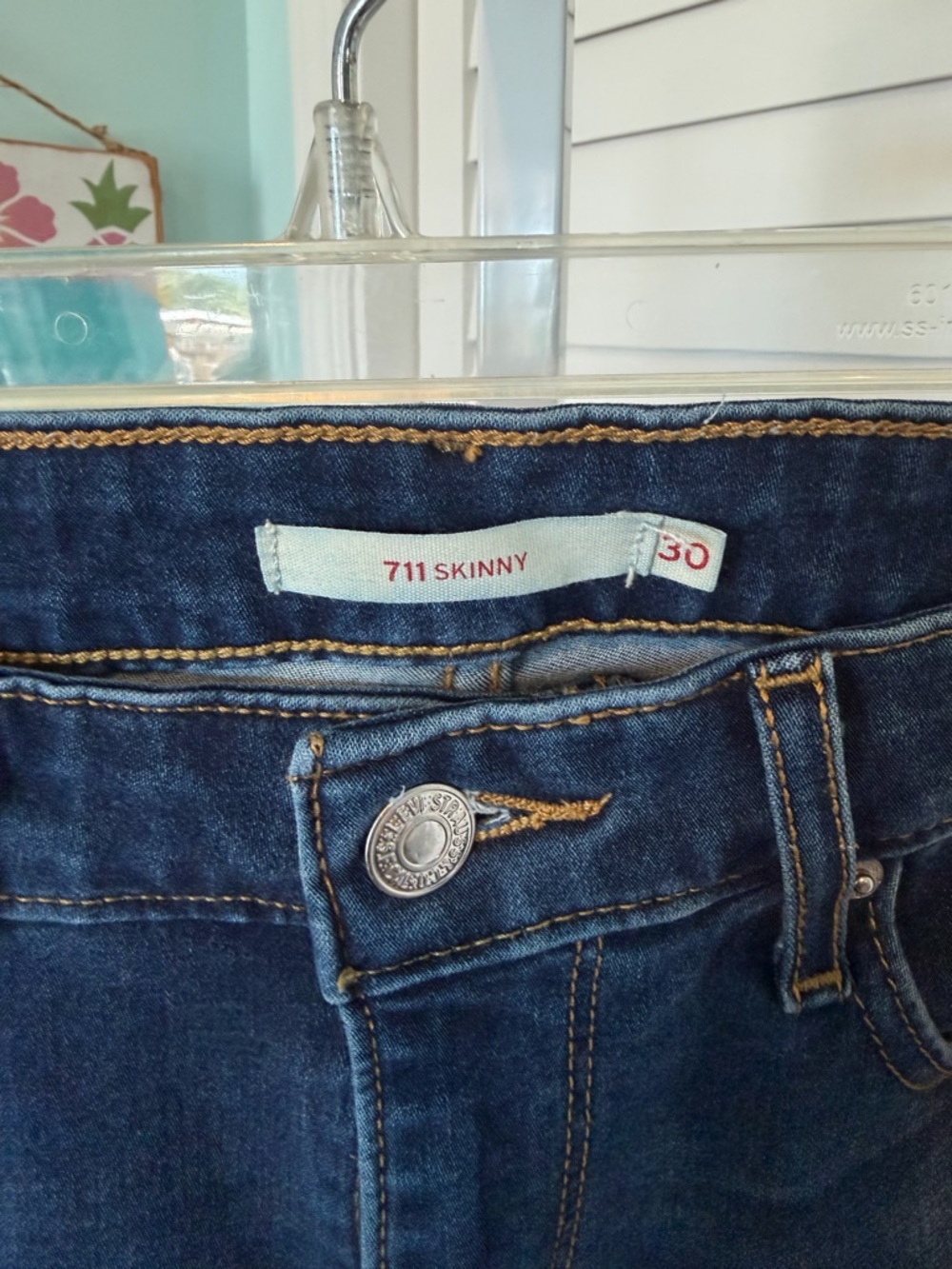 Levi's Women's Dark Indigo Straight Leg 711 Skinny Jeans - Picture 7 of 12